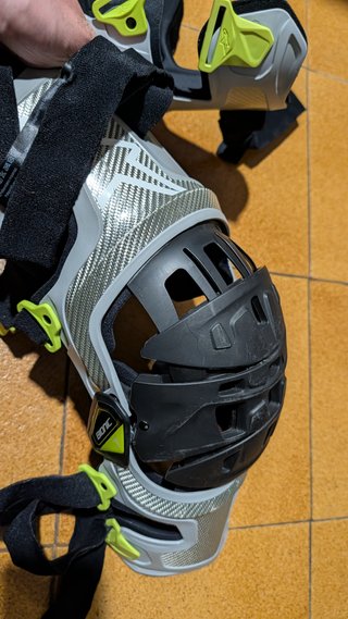 Rodilleras Alpinestars Bionic 7