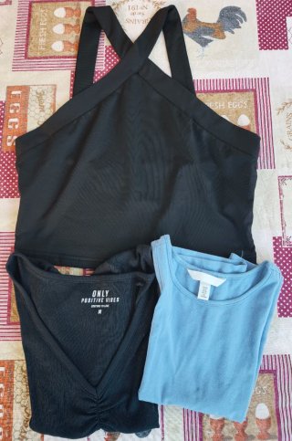 Lote Ropa Mujer Beige y Negro.