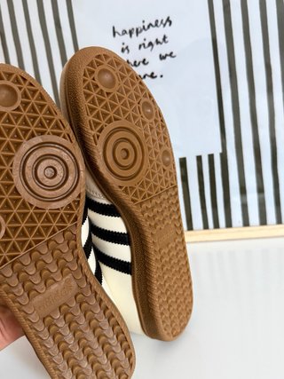 Adidas Mary Jane Talla 39 1/3 Beige