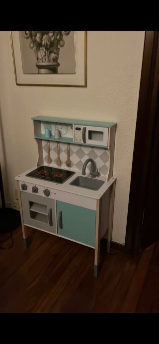 Cocina de juguete de madera