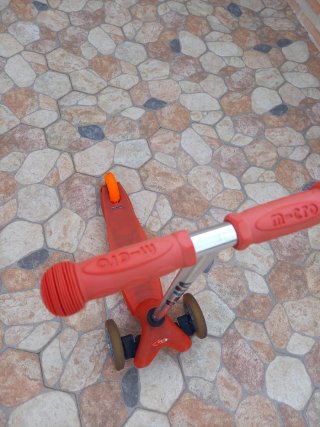 Patinete infantil 3 ruedas rojo