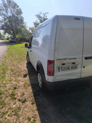 Ford Grand Tourneo Connec 2011