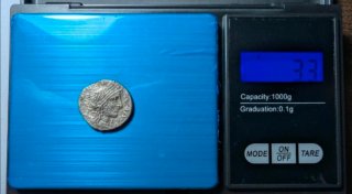 Moneda romana plata Gens Curtia "incusa"