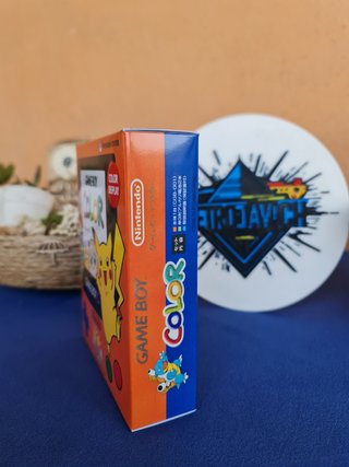 Caja Game Boy Color Pokémon Center Edition