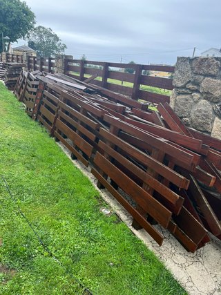 Cercado de madera Iroko mas de 800 metros lineales
