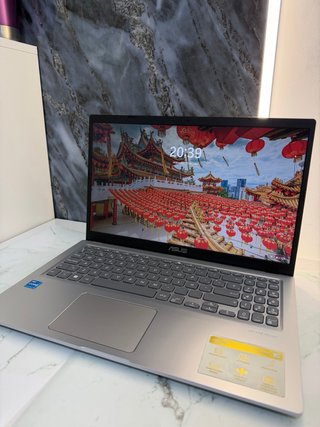 ASUS VivoBook 15 i3 11ª Gen | 8GB RAM | 256GB SSD