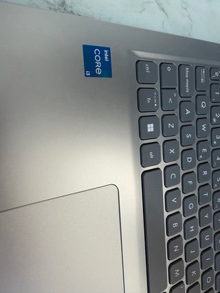 ASUS VivoBook 15 i3 11ª Gen | 8GB RAM | 256GB SSD