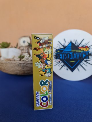 Caja Game Boy Color Pokémon Limited Edition