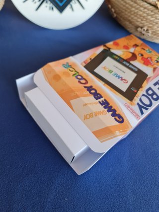 Scatola Game Boy Color Edizione Pikachu & Raichu