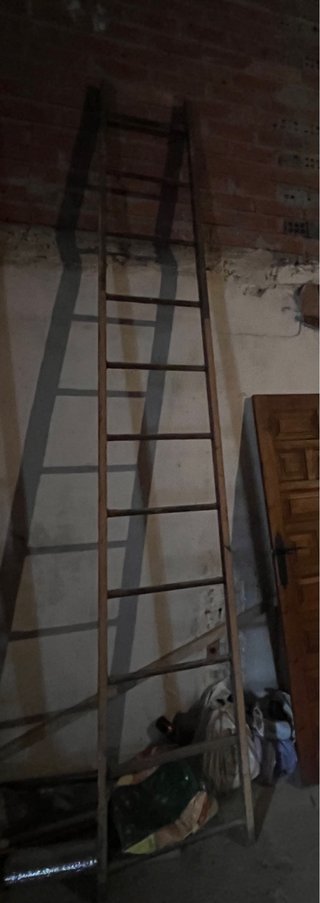 Escalera de hierro 3,70 m