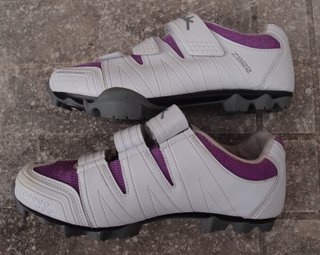 Zapatillas Ciclismo Spiuk Talla 40 con Calas