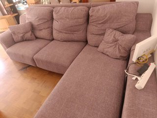 Sofá chaiselongue gris