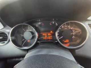 Peugeot 5008 2015