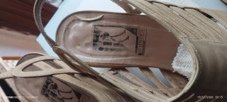 Zapatos de tacón beige talla 37