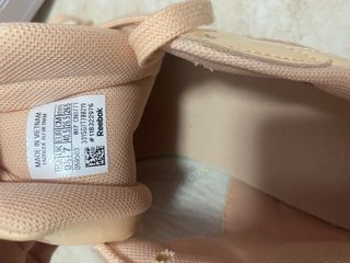 Zapatillas Reebok Beige/Rosa Talla 40.5