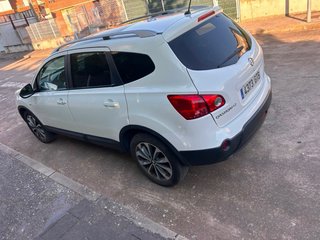 Nissan Qashqai+2 2010
