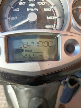 Yamaha Xcity 125 Maxi Scooter Negra/Plata