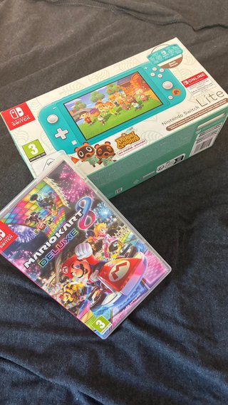 Nintendo Switch Lite Edizione Speciale + Mario Kart
