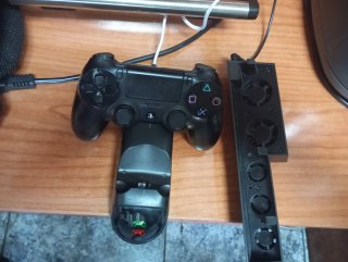 Cargador  de  PS4 + Base Refrigerante