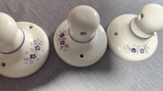 3 Pomos Cerámica Flor Morada Baño