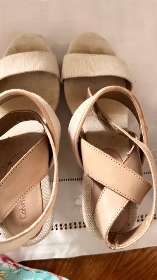 Cuñas de esparto beige