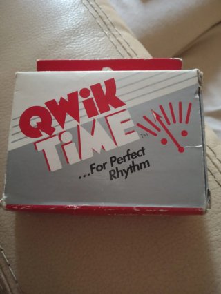 Metrónomo Qwik Time Cuarzo