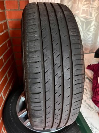 Llantas Volkswagen Golf 7.5 con Neumáticos.