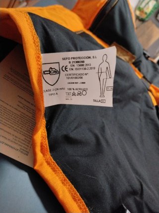 Pantalón chaparreras anticorte naranja profesio