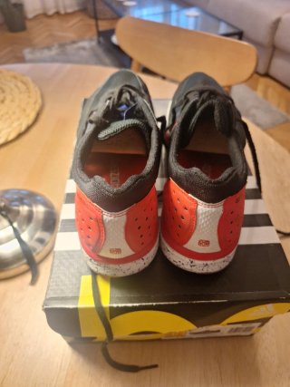 Zapatillas Adidas Takumi Sen Ren Negras Rojas