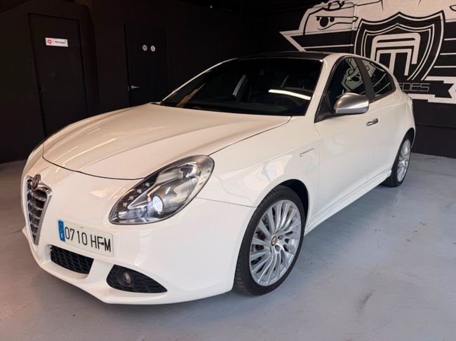 Alfa Romeo Giulietta Distinctive - foto 1