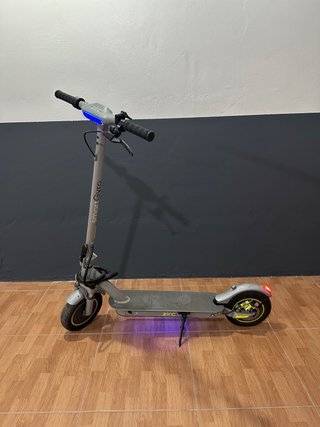 Patinete Eléctrico Zire (2 unidades)