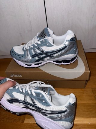 Asics Gel-Kayano 14 Talla 42