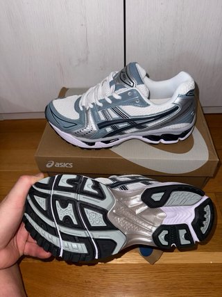 Asics Gel-Kayano 14 Talla 42