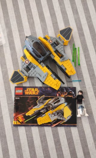 Lego Star Wars - Anakin's Jedi Interceptor