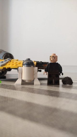 Lego Star Wars - Anakin's Jedi Interceptor