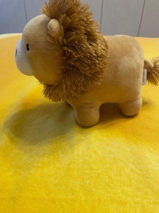 Leoncino peluche H&M