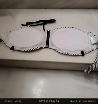 Parte de arriba bikini estampado geométrico