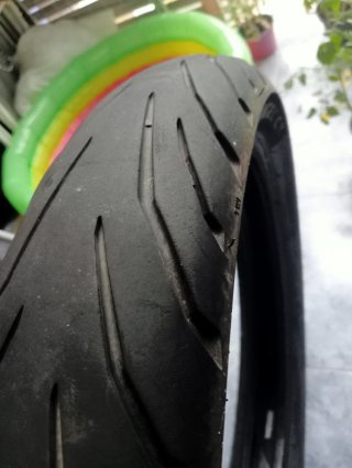 Neumático Pirelli