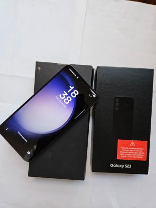 Samsung Galaxy S23 128GB como nuevo funciona bien