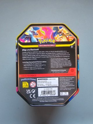 Lata Grande Pokémon TCG Mega Charizard Y