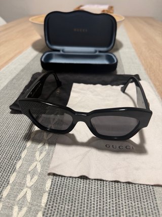 Gafas de sol Gucci negras
