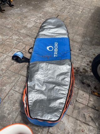 2 Tablas de Surf OLAIAN y Tribort