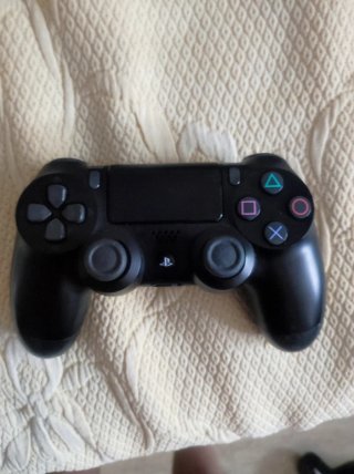PS4 Pro 1TB Negra Usada