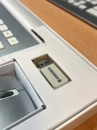Cherry DW 9000teclado+ratón inalámbrico. Lote de 3