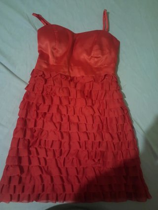 Vestido rojo con volantes