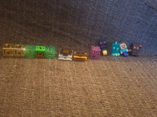 Figuras Minecraft Kinder Sorpresa