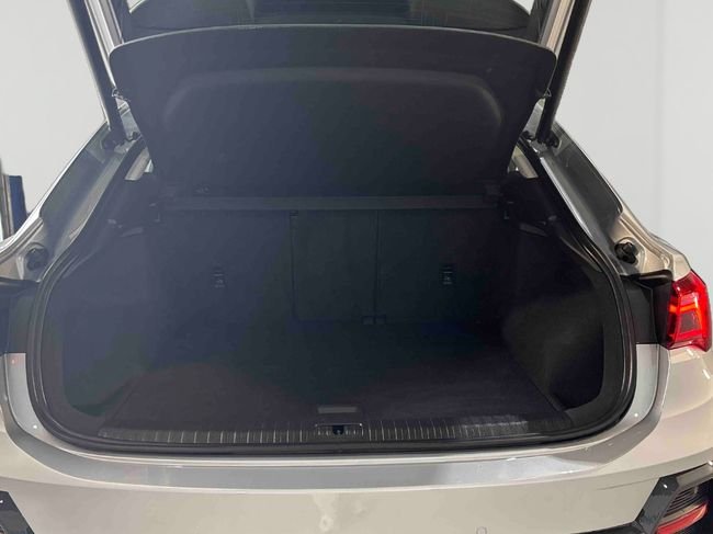 Audi Q3 Sportback 35 TDI S tronic 2021, foto 26