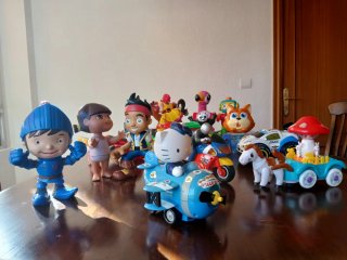 Lotazo de Juguetes: Coches, Robots, Muñecos y mas