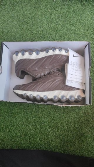 Nike Air Max DN8 Marrones Talla 40 Baroque Brown