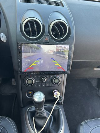 Nissan Qashqai+2 2010